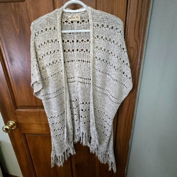 EUC short sleeve knit cardigan w/fringe - Picture 1 of 1